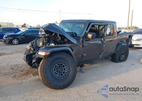 2021 Jeep Gladiator Mojave 4X4 z USA, uszkodzony, nr VIN 1C6JJTEGXML573329